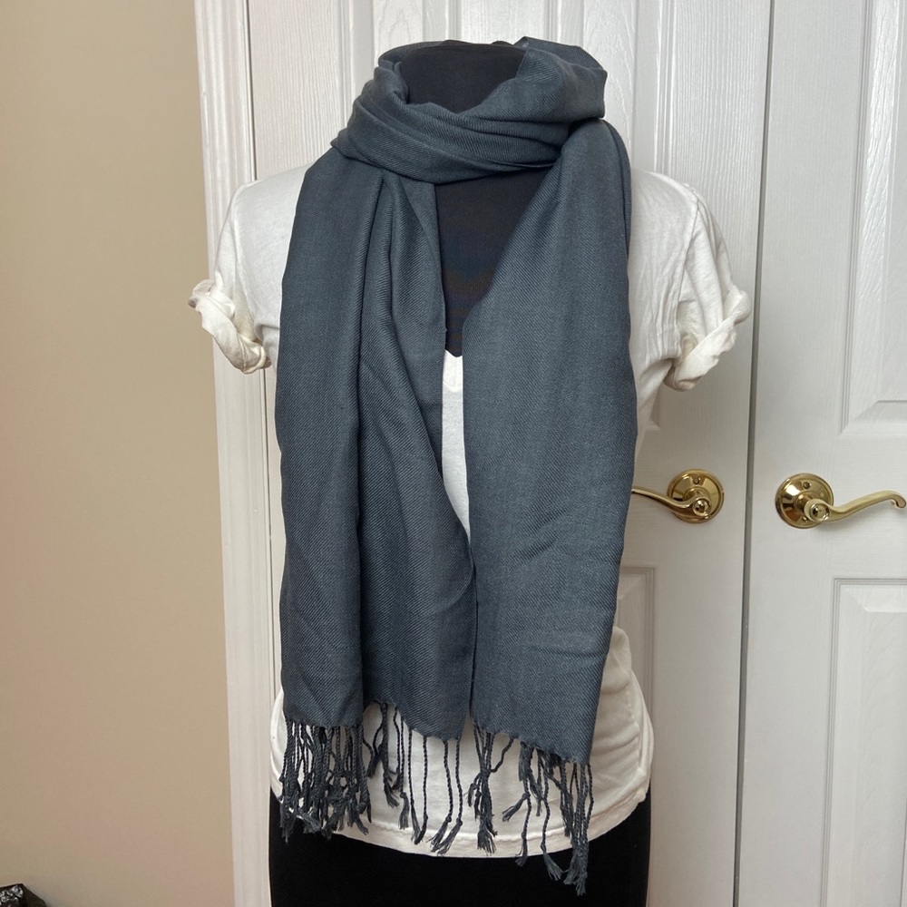 *BUY ONE GET TWO FREE* Pashmina scarf, Dark Grey